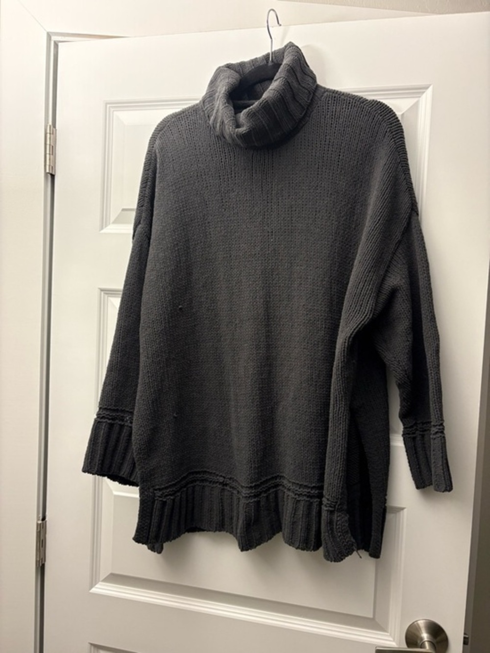 aerie Charcoal Turtleneck Sweater - Large